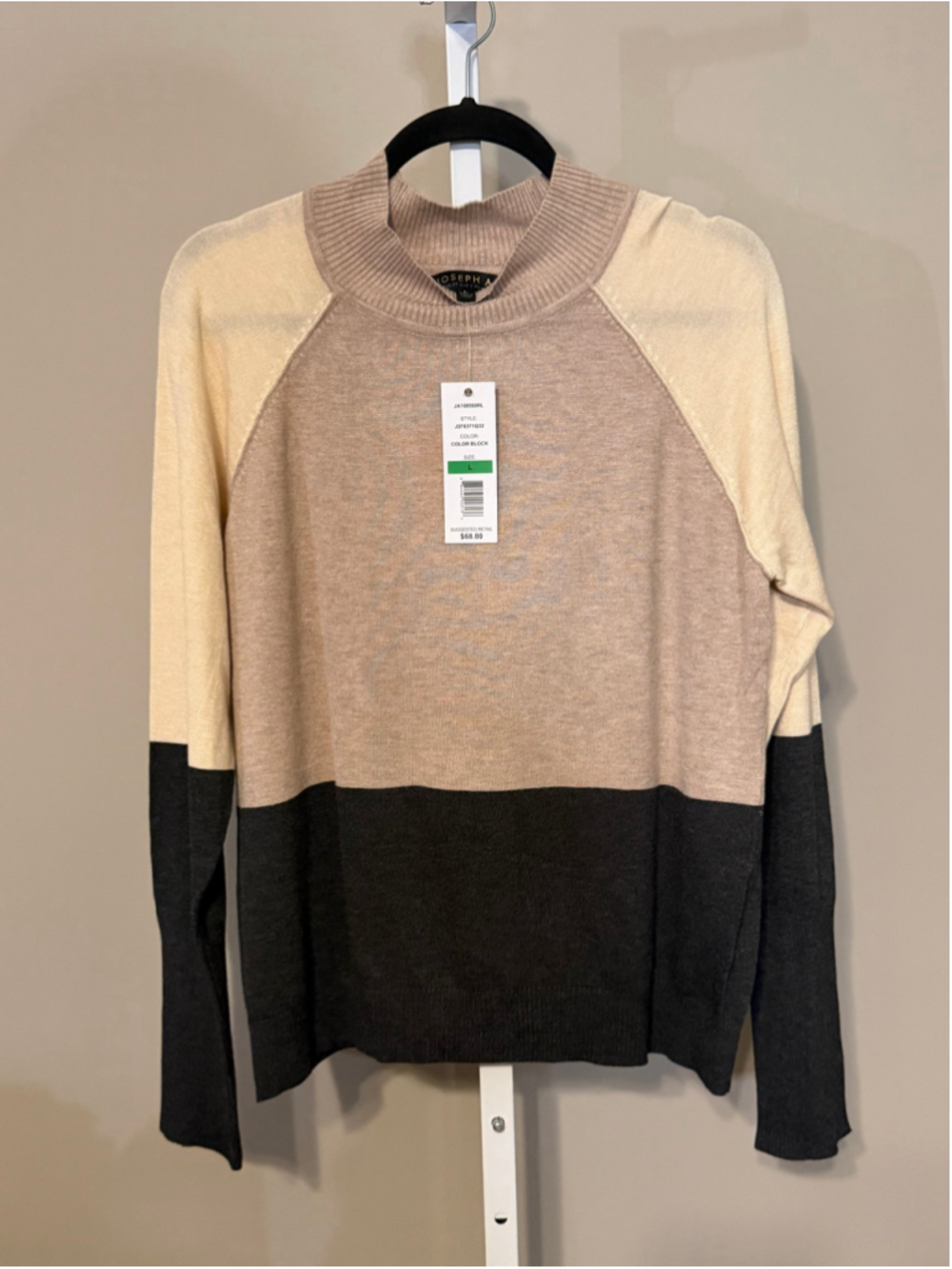 Women's Joseph A Color Block Sweater, Size L, Beige and Black